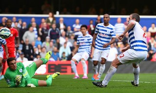 尼克斯终结3连败：首发五人组狂轰98分，唐斯27+13迎里程碑.